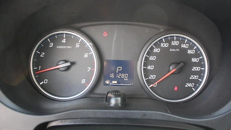 Mitsubishi Outlander, 2016г., передний привод, механика