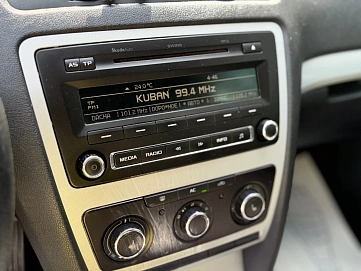 Skoda Octavia, 2011г., передний привод, робот