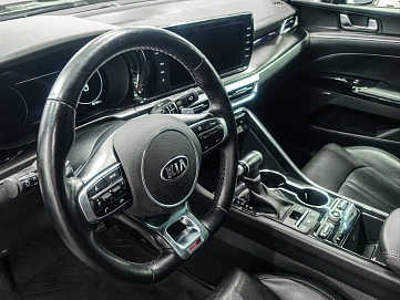 Kia K5, 2020г., передний привод, автомат