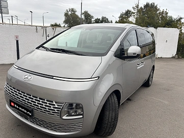 Hyundai Staria, 2023г, полный привод, автомат