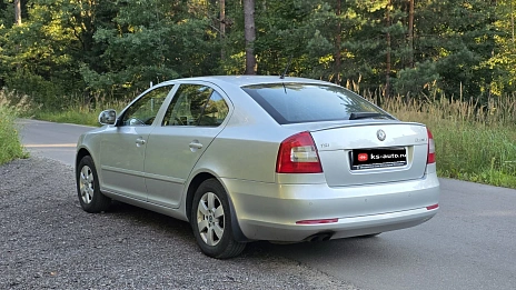 Skoda Octavia, 2011г., передний привод, робот