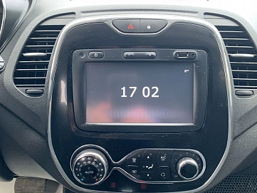 Renault Kaptur, 2017г, передний привод, вариатор