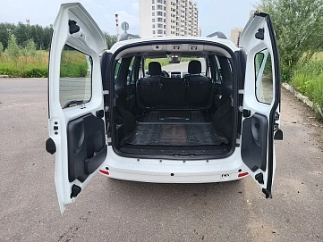Lada (ВАЗ) Largus, 2021г., передний привод, механика