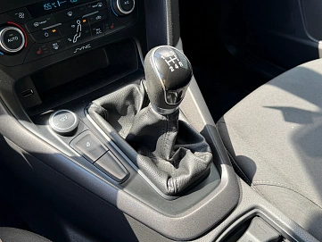 Ford Focus, 2016г., передний привод, механика