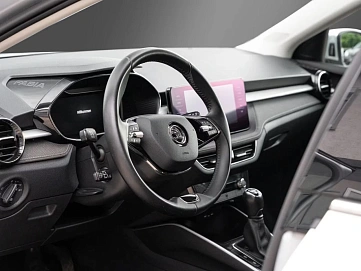 Skoda Fabia, 2022г., передний привод, механика