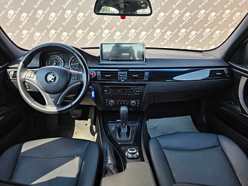 BMW 3 серии, 2008г., задний привод, автомат