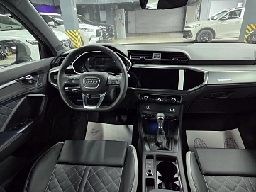 Audi Q3, 2026г., передний привод, робот