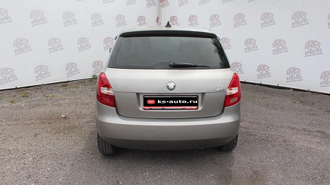 Skoda Fabia, 2010г., передний привод, механика