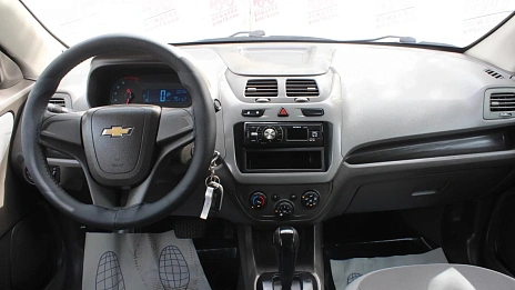 Chevrolet Cobalt, 2013г., передний привод, механика