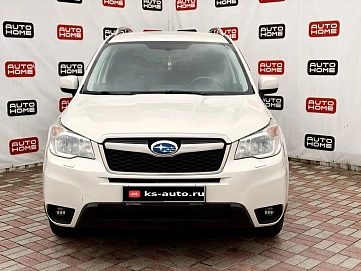 Subaru Forester, 2015г., передний привод, вариатор