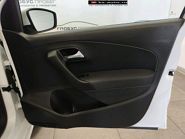 Volkswagen Polo, 2018г., передний привод, механика