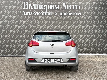 Kia Ceed, 2014г., передний привод, автомат