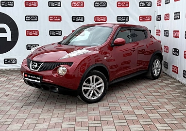 Nissan Juke, 2012г., передний привод, вариатор