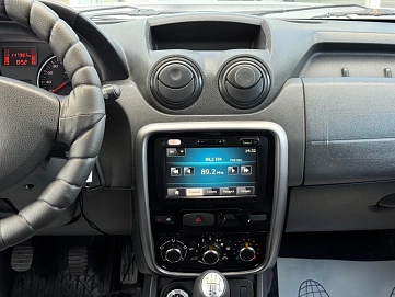 Renault Duster, 2015г., полный привод, механика