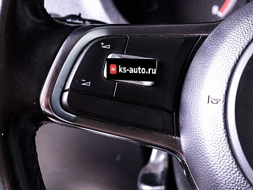 Volkswagen Polo, 2019г., передний привод, автомат