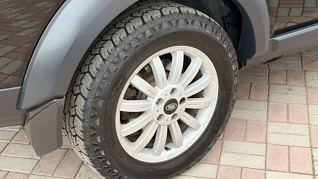 Land Rover Discovery, 2006г., передний привод, автомат