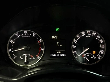 Skoda Octavia, 2009г., передний привод, механика