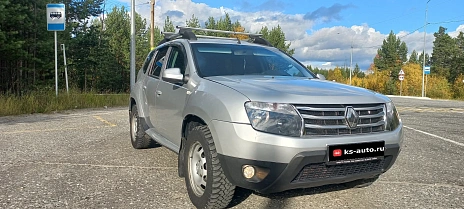 Renault Duster, 2014г, полный привод, автомат