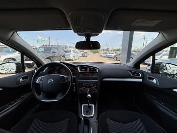 Citroen C4, 2013г., передний привод, автомат