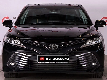 Toyota Camry, 2020г., передний привод, автомат