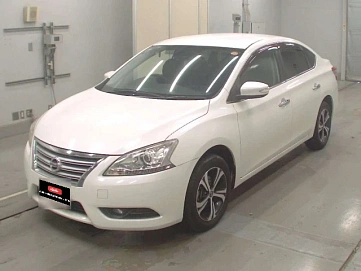 Nissan Sylphy, 2017г, передний привод, вариатор