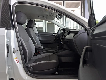Skoda Rapid, 2021г., передний привод, автомат