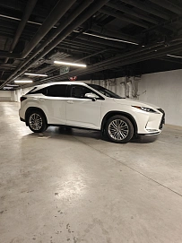Lexus RX, 2020г., полный привод, автомат