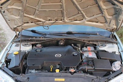 Mazda 6, 2002г., передний привод, механика