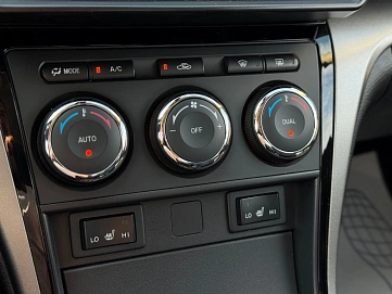 Mazda 6, 2010г., передний привод, автомат