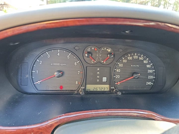 Hyundai Sonata, 2004г., передний привод, автомат