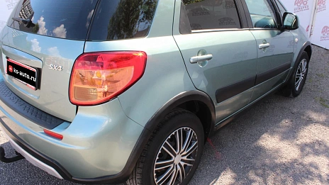 Suzuki SX4, 2011г., передний привод, механика