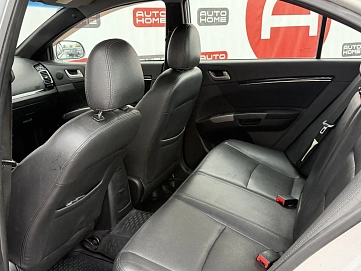Geely Emgrand EC7, 2013г., передний привод, механика