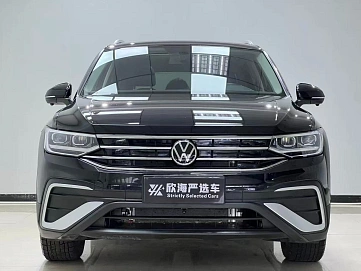 Volkswagen Tiguan, 2022г., передний привод, робот