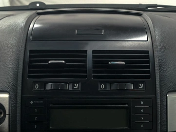Volkswagen Touareg, 2008г., полный привод, автомат
