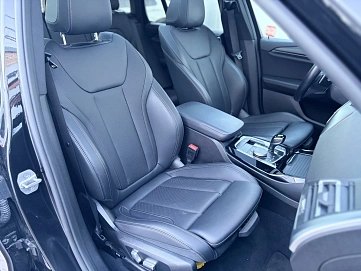 BMW X3, 2021г., передний привод, автомат