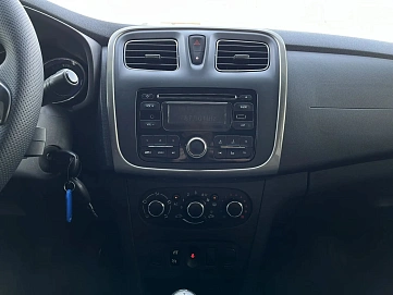 Renault Sandero, 2014г., передний привод, механика