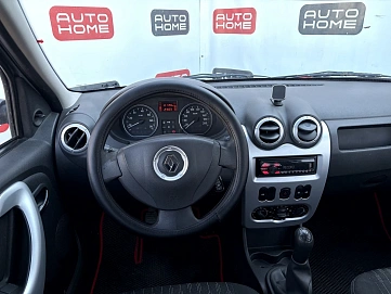 Renault Logan, 2013г., передний привод, механика