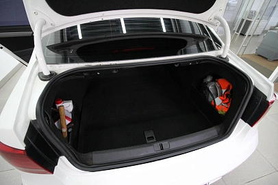 Volkswagen Passat, 2011г., передний привод, робот