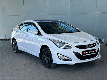 Hyundai i40, 2013г., передний привод, автомат