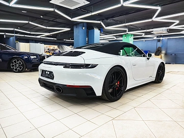 Porsche 911, 2022г., полный привод, робот