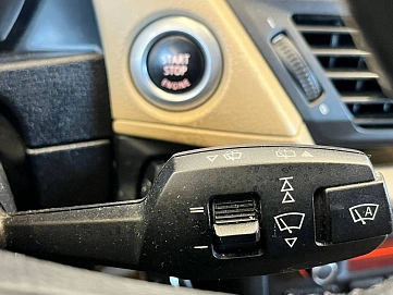 BMW X1, 2011г., полный привод, автомат