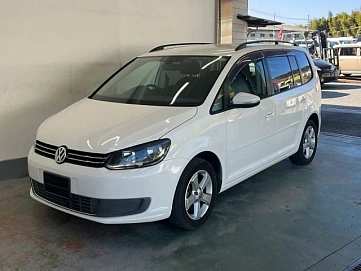 Volkswagen Touran, 2013г, передний привод, робот