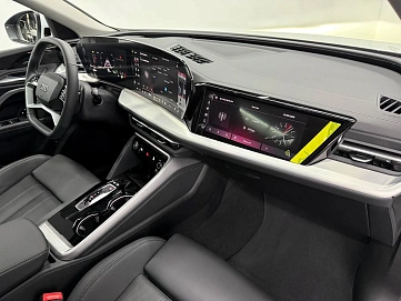 Audi Q5, 2025г., полный привод, робот