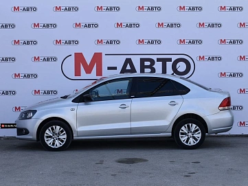 Volkswagen Polo, 2014г., передний привод, автомат