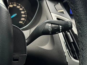 Ford Focus, 2012г., передний привод, робот