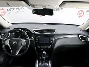 Nissan X-Trail, 2015г., полный привод, вариатор