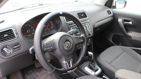 Volkswagen Polo, 2013г., передний привод, механика