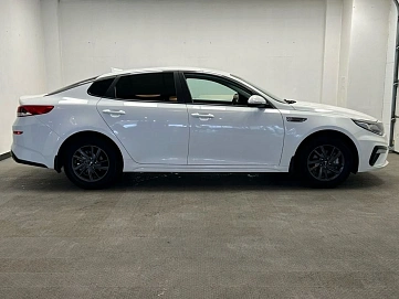 Kia Optima, 2019г., передний привод, автомат