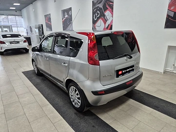 Nissan Note, 2006г., передний привод, механика