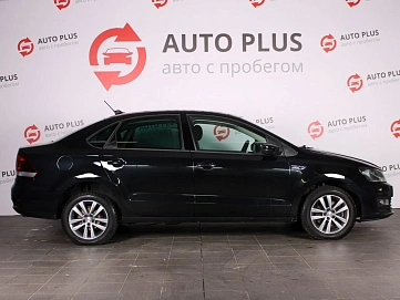 Volkswagen Polo, 2019г., передний привод, автомат